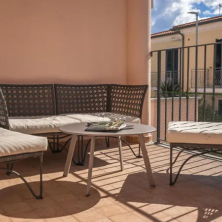 Residenza Le Terrazze - Affitti Brevi Italia Валледория